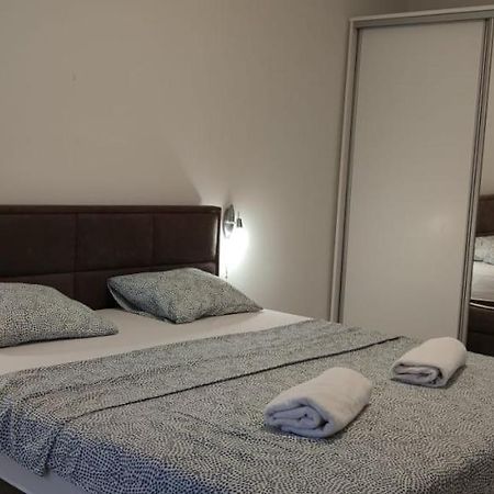 Apartman R&R,3 Room Apartman In The Center Šibenik Exteriör bild