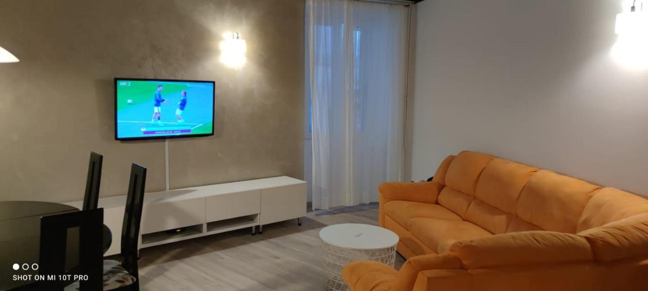 Apartman R&R,3 Room Apartman In The Center Šibenik Exteriör bild