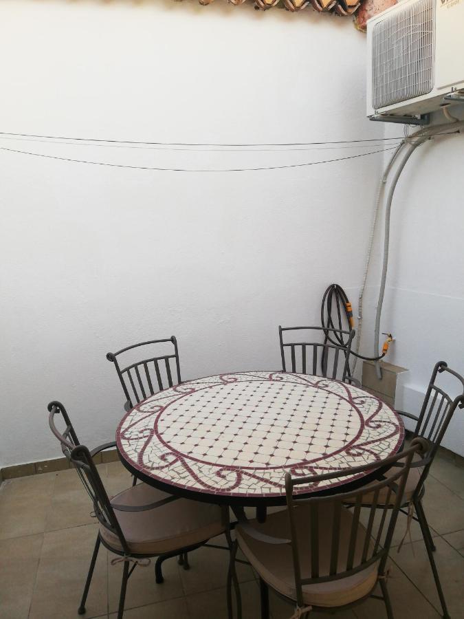 Apartman R&R,3 Room Apartman In The Center Šibenik Exteriör bild